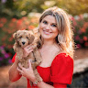 Meet your Posher, Elena